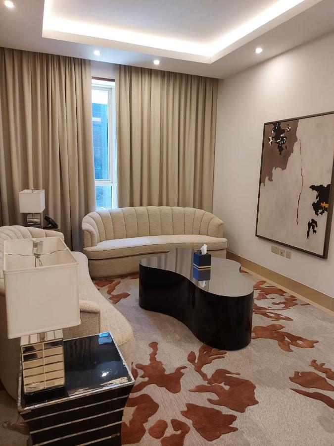 Sarwat Park Hotel Riyadh - Diplomatic Quarter Dış mekan fotoğraf