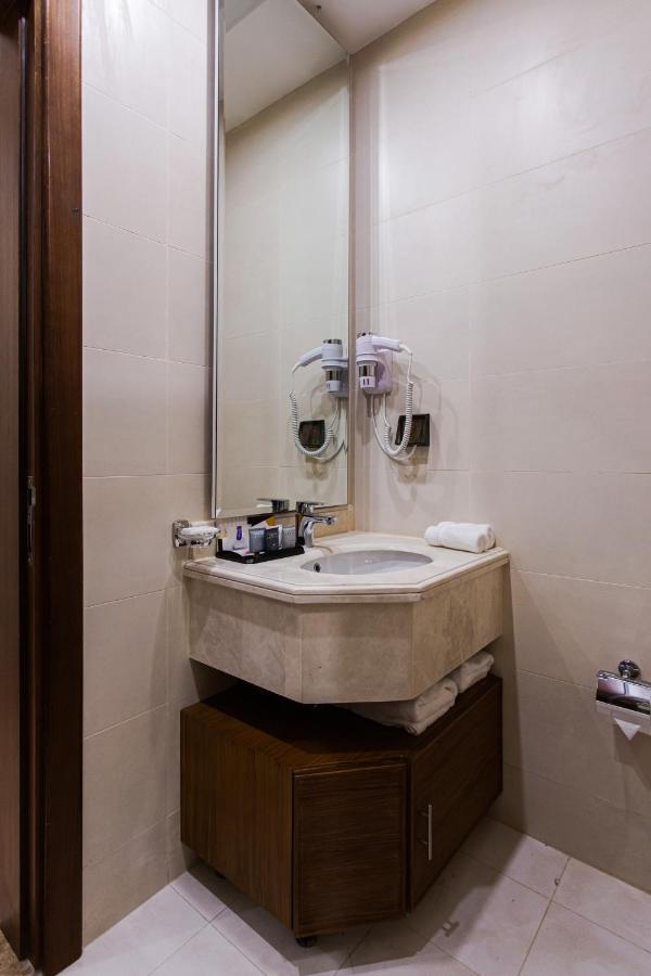 Sarwat Park Hotel Riyadh - Diplomatic Quarter Dış mekan fotoğraf