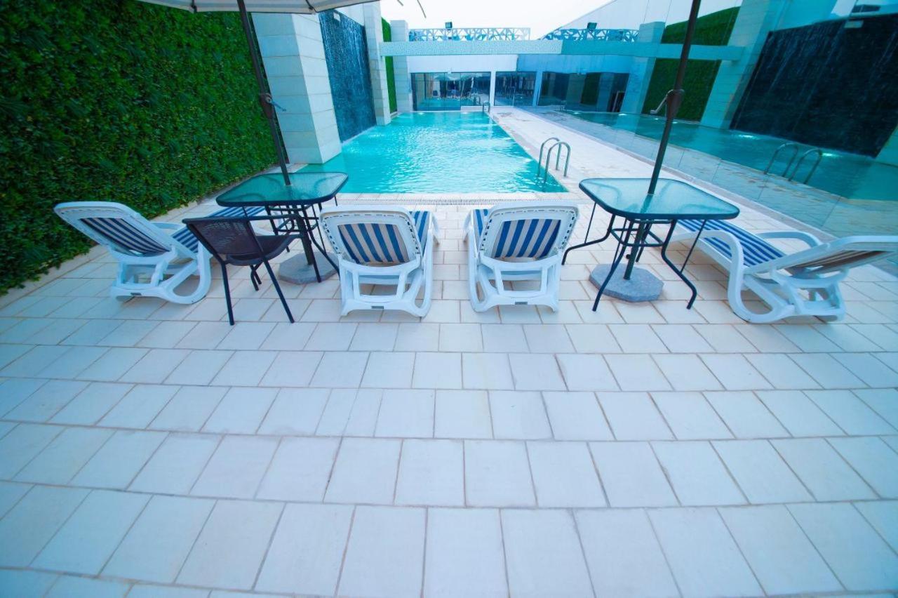 Sarwat Park Hotel Riyadh - Diplomatic Quarter Dış mekan fotoğraf