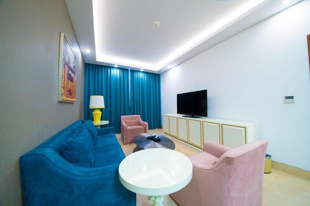 Sarwat Park Hotel Riyadh - Diplomatic Quarter Dış mekan fotoğraf