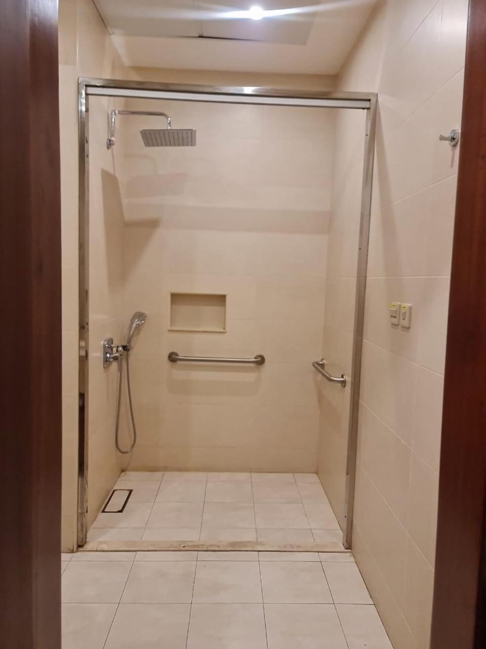 Sarwat Park Hotel Riyadh - Diplomatic Quarter Dış mekan fotoğraf